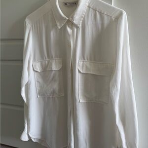 Zara White Button-Up Shirt with Front Pockets S